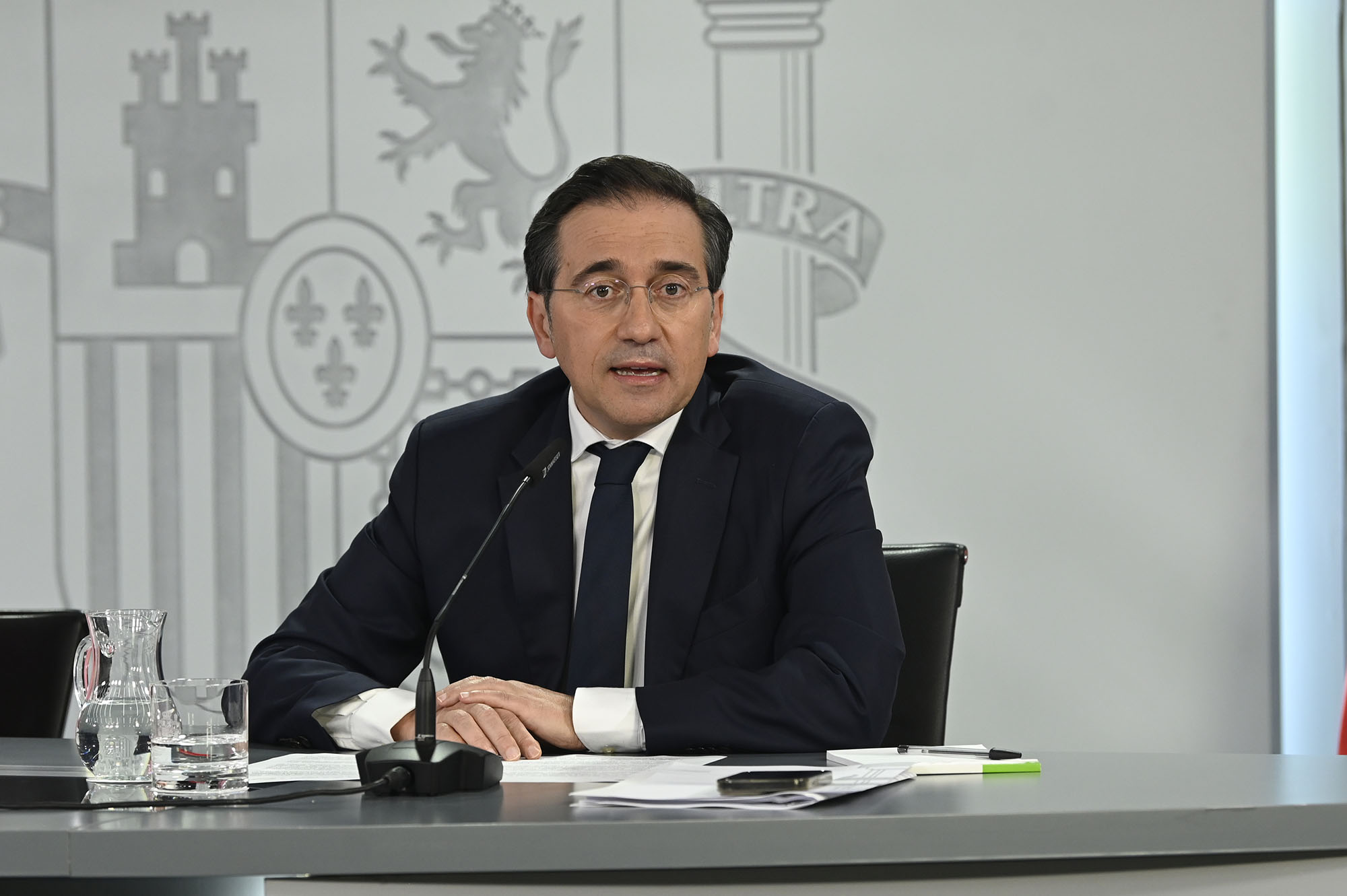 ������� ����� ����� ��� ������� ������ ����� ������� ������� ��������� ��� ��� ������� 